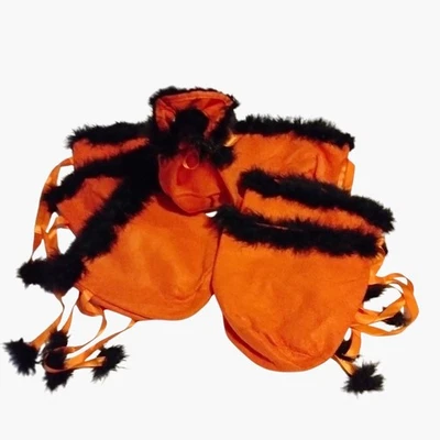 Bolsa de regalo de Halloween ribete de piel truco o trato naranja negro difuso pompones lote 10 Foto 1 de 4
