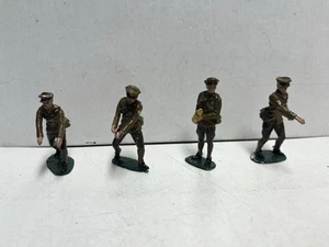 W Britain Premier Collection WWI British Artillery Men - Picture 1 of 4