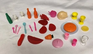 Konvolut Barbie Spiel Essen Zubehör 29 Teile - Bild 1 von 4