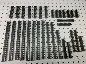 Gran surtido de bloques de barrera ***tipo de montaje PC*** - Imagen 1 de 9