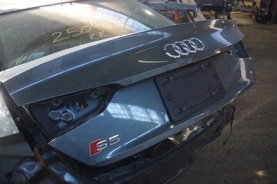 Rear Trunk Deck Lid Assembly Gray OEM 8W6827025E Audi S5 B9 2018-2024 Rs5 18-24 Foto 1 de 4