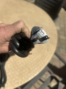 120 Volt. 20 Amp. 6’ Power Cord. .3 Conductor. Black,White,Green. One Cord. - Picture 1 of 3