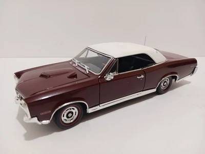 Raro 1:24 1967 Pontiac GTO CONVERTIBLE, Poli Borgoña, Hecho por réplicas únicas,  Foto 1 de 4