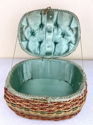 "Cesta de costura vintage imitación ratán mimbre espuma de mar forro satinado verde Japón 10,5""" Foto 1 de 4