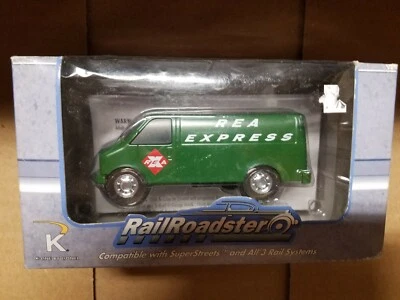 K Line by Lionel REA Express Delivery Motorized Van O Scale 6-21154 - Image 1 of 3