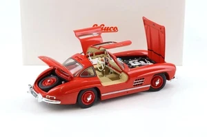 Schuco 1/18 Mercedes Benz 300 SL W198 Red Diecast Model Car Collectible - Picture 1 of 7