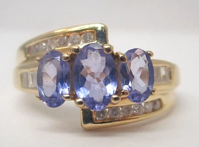 Anillo asimétrico vintage de oro amarillo de 14k de 1 quilate TW de tanzanita y diamantes talla 8 Foto 1 de 4