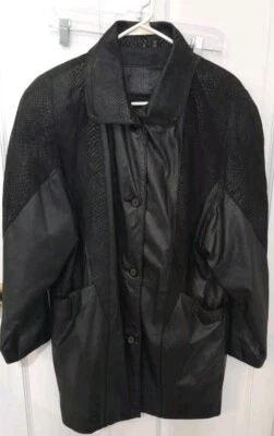 Abrigo de Invierno Mujer Jacqeline Ferrar Talla S 100% Cuero Diseño Escala Serpiente Negro Foto 1 de 4