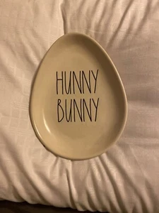 Rae Dunn By Magenta Artisan Collection (Hunny Bunny) Tray *Free USPS Shipping* - Picture 1 of 1