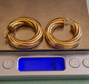 9ct Gold Huge Chunky Hoop Twist Earrings 9.7gr - Picture 1 of 5