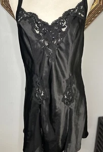 Vintage Victoria’s Secret schwarzes Unterkleid Negligee Dessous Medium Braut Pailletten - Bild 1 von 9