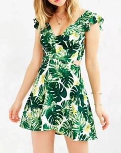 For Love & Lemons Damen grün Blätter bedruckt Minikleid Größe Small tropisch - Bild 1 von 9