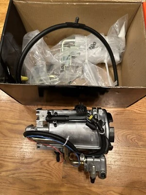 For Ford F-250 F-350 E-350 7.3L 1996-97 Fuel Filter Housing Assembly F6TZ9155AB - Image 1 of 4