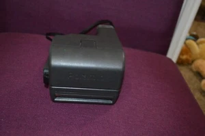 Vintage Polaroid One Step Close Up 600 Film Instant Camera Black Untested X2 - Picture 1 of 5