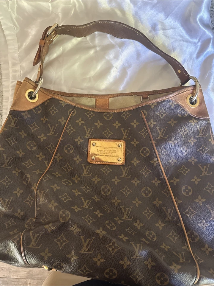 Bolso de hombro Louis Vuitton Galleria 141574489 Foto 1 de 4