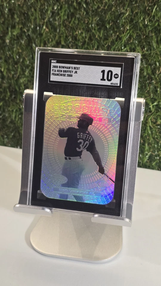 Ken Griffey Jr 2000 Bowman's Best #F16 特许经营 2000 插入评级 SGC 10 — 第 1/2 张图片