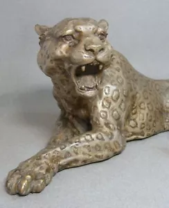 Escultura de gato grande de leopardo gruñón - Imagen 1 de 12