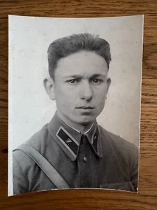 Foto Oberleutnant der Roten Armee Sorochinsky M. A. 1941 (1066) - Bild 1 von 2