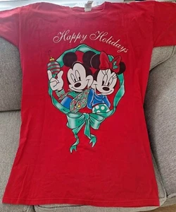 Disney Mickey Unlimited Happy Holidays T-shirt Minnie NWOT - Picture 1 of 4