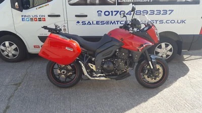 Triumph 1050 Tiger Спорт 2013 > 18 из нержавеющей стали Производительность дорожно-правовой/гонки выхлопных газов - Изображение 1 из 4