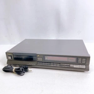 Reproductor de discos compactos de CD TECHNICS SL-P500 250622 - Imagen 1 de 6