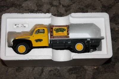 Camión Ford F-6 1951 primera marcha #10-1232 Country Store media cremallera estaca nuevo en caja Foto 1 de 3