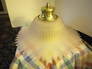 Vintage Art Deco Flower Petal Design Bedroom Ceiling Fixture Pale Pink Brass Cap - Picture 1 of 6