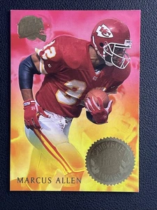1994 Fleer Ultra Marcus Allen Achievement Award 1 of 10 Insert Chiefs HOF Rare - Picture 1 of 2