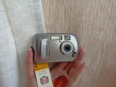 🔥Kodak EasyShare C310 Silver 4.0MP digital compact camera🔥WORKing FULL Set🔥 - Image 1 of 4