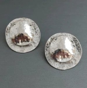 Hammered Texture Silver Tone Round Earrings Chicos Organic Boho Modernist - Picture 1 of 6