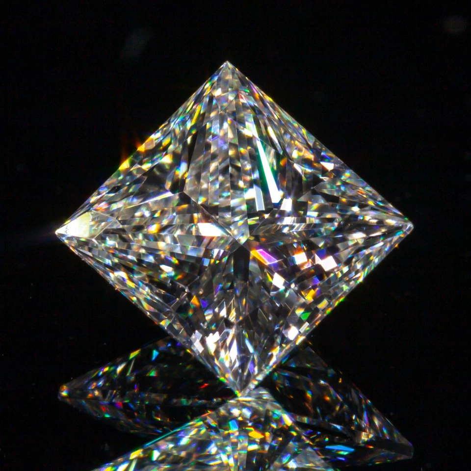 1.05 Ct Loose H/VS2 Rectangular Modified Brilliant Princess Diamond GIA Cert - Image 1 of 4