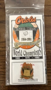 Baltimore Orioles Memorial Stadium 1954-1991 World Champions MLB Lapel Pin New - Picture 1 of 4