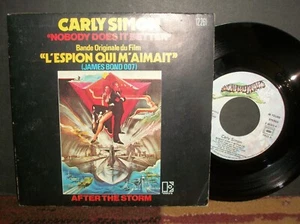 CARLY SIMON - Nobody Does It Better 45 France 7" - Picture 1 of 2
