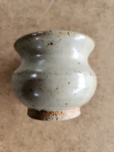 Statuina ciotola ceramica diametro 2,5" T x 3,5" (TK 11-2) - Foto 1 di 3