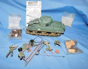 Unimax Forces of Valor, WW2 U.S. M4A1 tanque Sherman, NORMANDÍA 1944 1/32 - Imagen 1 de 4