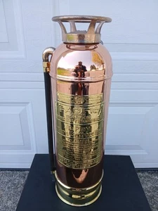 PACIFIC BADGER FIRE EXTINGUISHER COPPER BRASS RESTORED POLISHED ANTIQUE VINTAGE - Picture 1 of 19