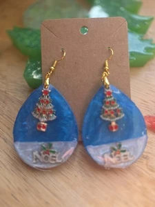 Blue Resin Christmas Noel + Tree Charm Dangle Earrings Stainless Steel Hooks - Bild 1 von 1