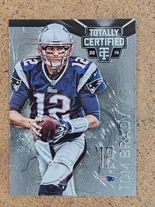 2014 Panini Totally Certified Football #57 Tom Brady - Picture 1 of 2