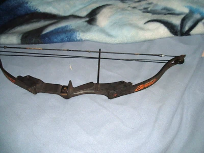 Arco para niños Golden Eagle Brave arco compuesto juvenil camuflaje niños niños diversión Foto 1 de 4