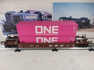 Menards Intermodal TTX Container Carrier O Gauge Rust With ONE Containers New  - Picture 1 of 8