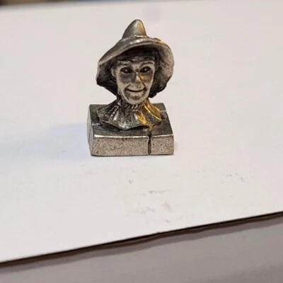 The Wizard of Oz Monopoly Replacement Game Piece Token Scarecrow - Image 1 of 3