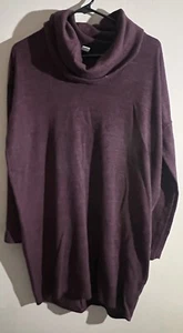 Old Navy Maroon Turtle Neck Sweater Dress Size M - Picture 1 of 3
