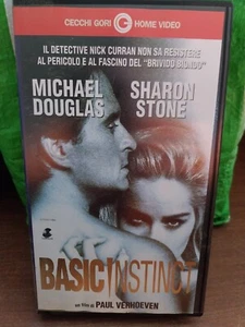CASSETTA VHS "BASIC INSTINCT". Thriller Erotico, 127 minuti, USA, 1992 Verhoeven - Foto 1 di 1