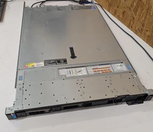 Dell EMC PowerEdge R440 x2 Xeon Gold 5122 CPU @3,6 256GB RAM PERC H330 OHNE HDD #2 - Bild 1 von 16