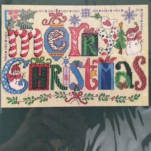 Christmas Favorites Cross-Stitch Kit by Diane Arthur | 3184K Imaginating | New - Picture 1 of 3