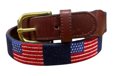 Cinturón Tucker Blair Punta de Aguja Para Hombres 34 Marrón Cuero Bandera EE. UU. América Estrella Raya Foto 1 de 4