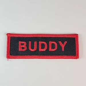 BUDDY: ROT & SCHWARZ NAMENSSCHILD 3,25" x 1" MERROW AUFNÄHER PATCH - TOP ZUSTAND - Bild 1 von 4