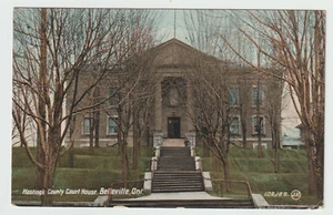 Belleville Ontario  Postcard Hastings County Court House Street View - Picture 1 of 2
