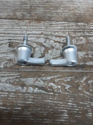 2018 18 17-24 Harley Davidson Ultra Limited FLHTK Saddlebag Release Latches - Image 1 of 4