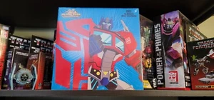 TRANSFORMERS 2022 Kalender 16 Monate (Bumblebee Cyberverse) Brandneu!  Versiegelt! - Bild 1 von 2